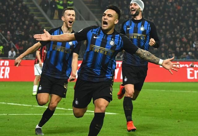 状态良好！湖人虽落败，但是詹姆斯三项数据全场最佳