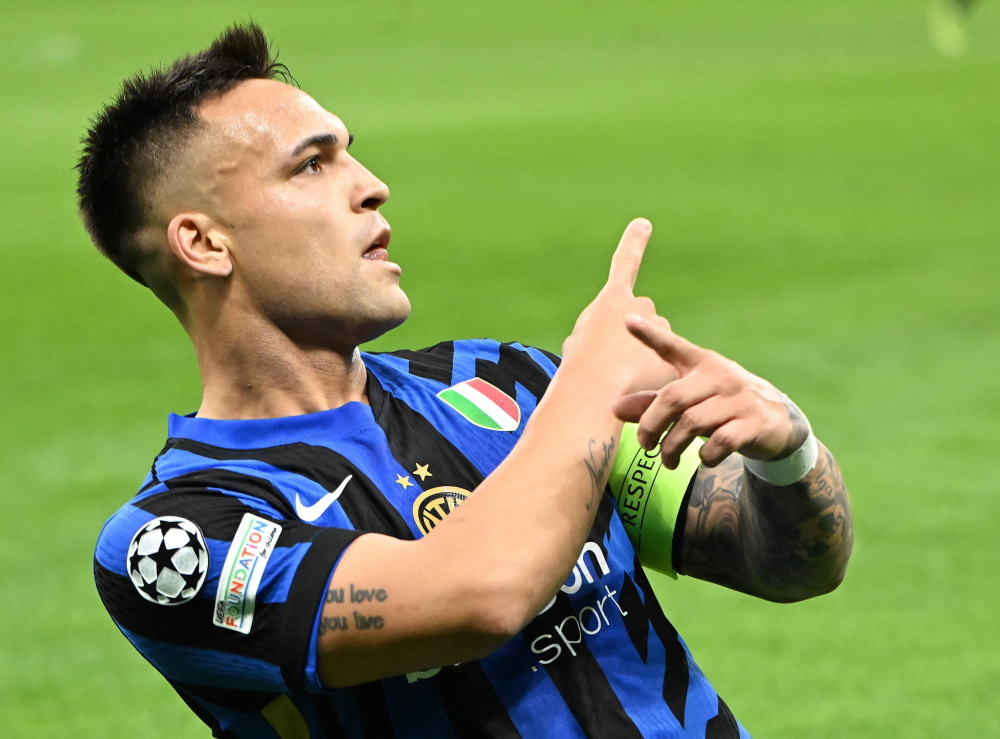 辽宁男篮大胜浙江王哲林状态火热